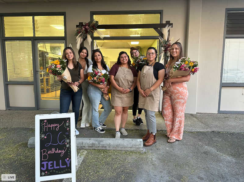 Shop Floral Arrangements in Palo Alto, CA Mills Florist Mills the